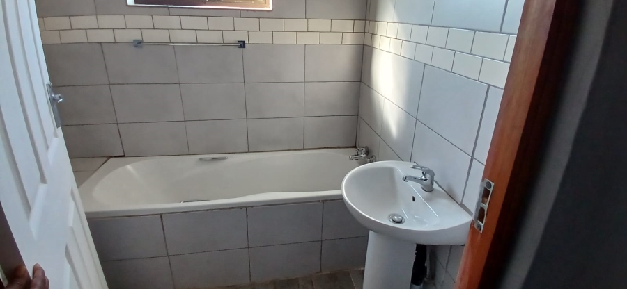 To Let 3 Bedroom Property for Rent in Panorama Free State